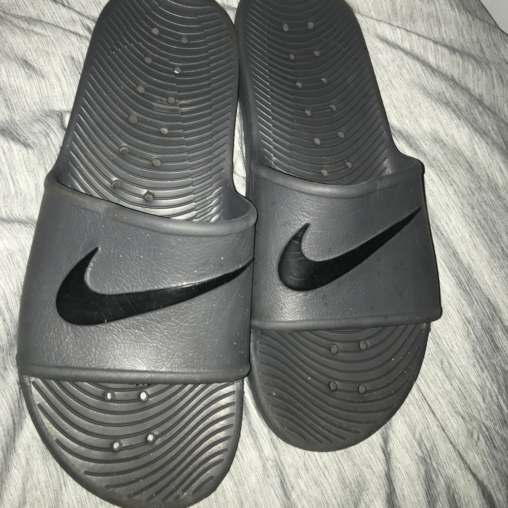 nike slides